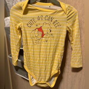 Little Sleepies Winnie the Pooh Cute As Can Bee Bodysuit size 6-12m